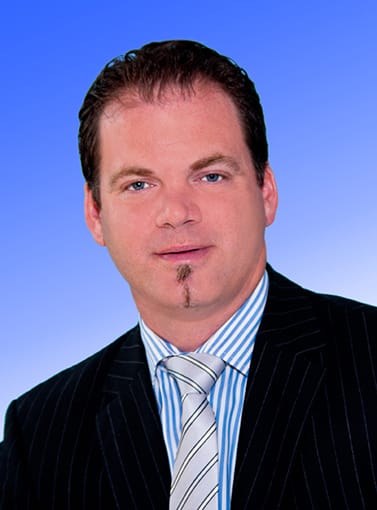 Porträt von Gregor Gutzelnig, Agentur Chamäleon